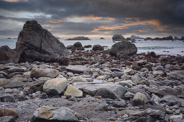 生活中有哪些科学解释不了的自然现象？
