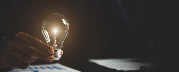 地球历史分为那几个阶段-列出各阶段主要的构造运动