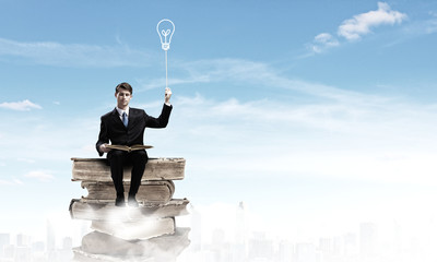 地球历史分为那几个阶段-列出各阶段主要的构造运动