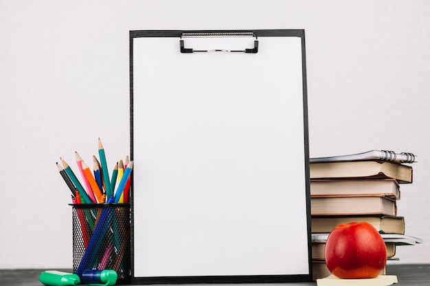 有关植树造林保护环境的谚语