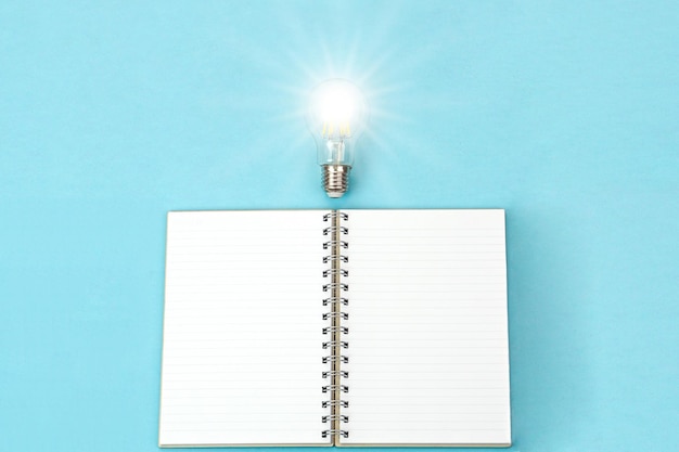 初一必读书目有哪些